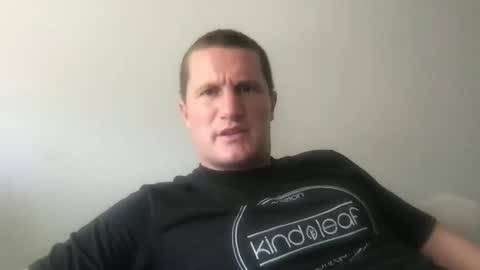 jaycup1989 online show from April 29, 4:11 pm