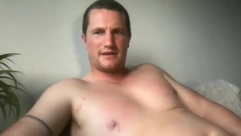 jaycup1989 online show from May 5, 12:51 am