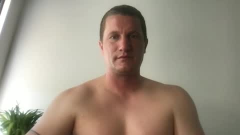 jaycup1989 online show from May 10, 4:34 pm