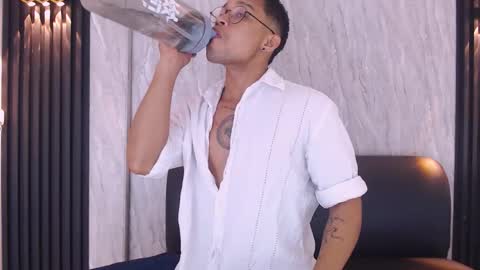 Jayden Morris online show from November 6, 11:55 am