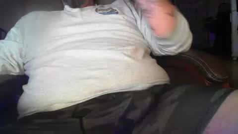 jayholew online show from April 12, 7:57 am