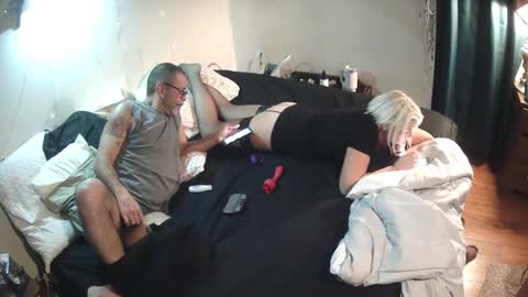 Snapshot of jayhood718 chatting on January 11, 4:48 am jayhood718Bk sexy pearl online show from January 11, 4:48 am