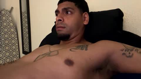 Jayfly online show from April 15, 1:40 pm