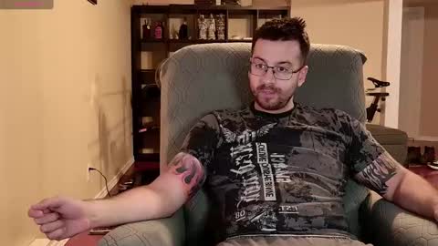 Snapshot of jayxcee_official chatting on October 19, 1:50 am jayxcee OFFICIAL online show from October 19, 1:50 am