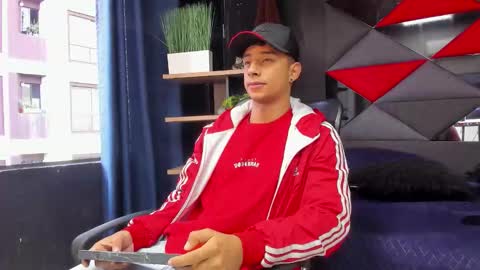 Snapshot of jaze_bradley chatting on November 21, 11:20 am jaze_bradley online show from November 21, 11:20 am