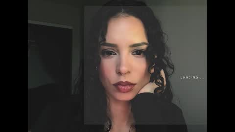 Snapshot of jazmeetswrld_show chatting on December 23, 12:08 am Jazmeetswrld online show from December 23, 12:08 am