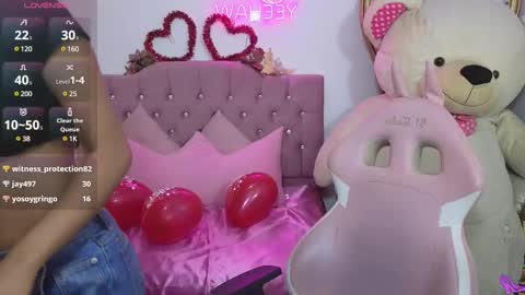 Jazmin  online show from February 16, 1:36 am