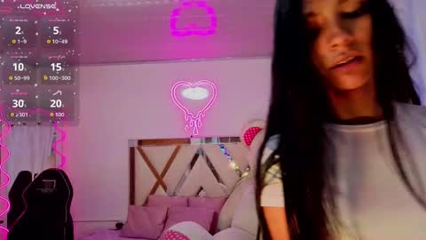 Jazmin  online show from September 19, 11:44 am