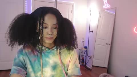 Jazmine Fox online show from February 19, 7:54 pm