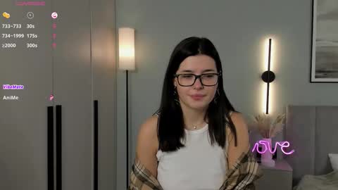 Snapshot of jazminenakano chatting on September 15, 7:36 pm Mira the personal mirage D online show from September 15, 7:36 pm