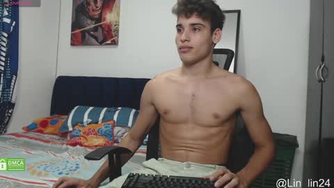 Snapshot of jbunny03 chatting on December 4, 1:25 am Lin online show from December 4, 1:25 am