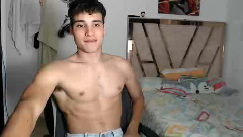 Lin online show from March 13, 1:01 am