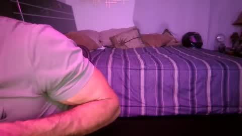 JcMax305 online show from March 9, 9:46 am