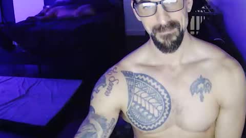 jdcornett85 online show from January 15, 10:46 pm