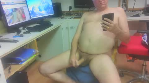 Snapshot of jdegroot7 chatting on November 27, 7:05 pm jdegroot7 online show from November 27, 7:05 pm