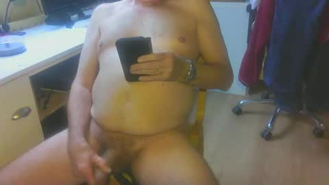 Snapshot of jdegroot7 chatting on December 14, 7:58 am jdegroot7 online show from December 14, 7:58 am