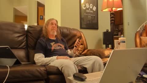 JDinEuless online show from January 1, 9:41 pm