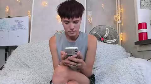 Snapshot of jealousangel chatting on August 1, 9:03 pm Angel online show from August 1, 9:03 pm