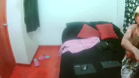 jean1pouk online show from September 11, 9:53 am