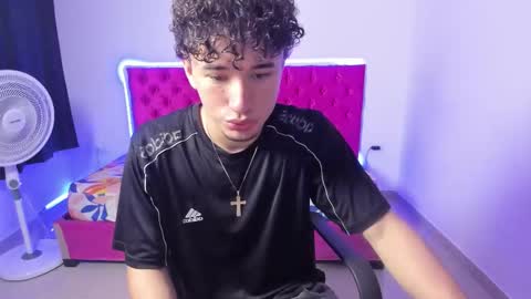 jean_burns online show from February 1, 10:08 pm