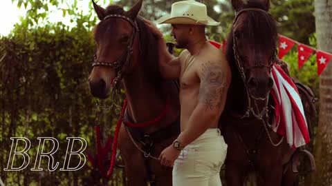 Snapshot of jean_coleman chatting on January 5, 9:59 am Jean Coleman online show from January 5, 9:59 am