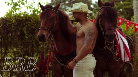 Snapshot of jean_coleman chatting on February 5, 10:41 am Jean Coleman online show from February 5, 10:41 am