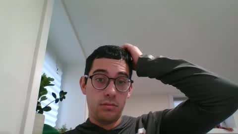 Snapshot of jean_hard_ chatting on December 9, 4:58 pm jean_hard_ online show from December 9, 4:58 pm