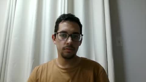 Snapshot of jean_hard_ chatting on November 13, 6:34 am jean_hard_ online show from November 13, 6:34 am