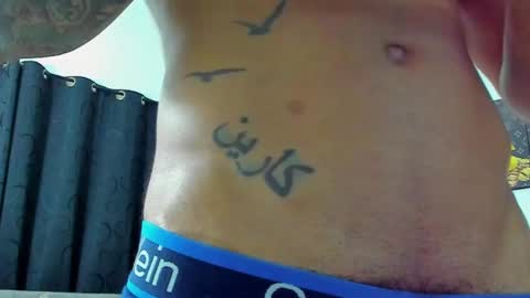 Snapshot of jean_lopez chatting on January 26, 6:49 am Jean axelcrow Modelo Independiente online show from January 26, 6:49 am