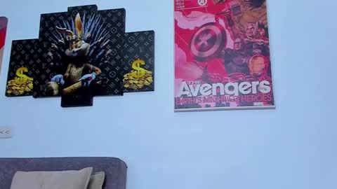 Snapshot of jean_lopez chatting on February 15, 9:27 am Jean axelcrow Modelo Independiente online show from February 15, 9:27 am