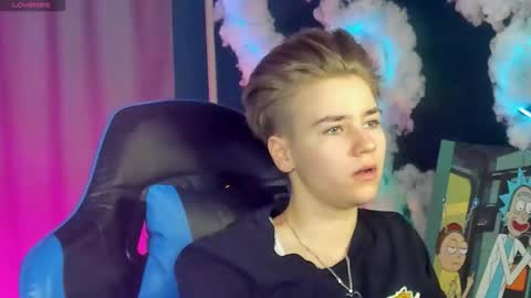 Snapshot of jean_wilsons chatting on February 8, 11:13 am jean_wilsons online show from February 8, 11:13 am