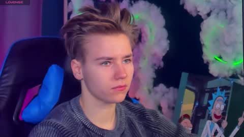 Snapshot of jean_wilsons chatting on February 9, 11:14 am jean_wilsons online show from February 9, 11:14 am