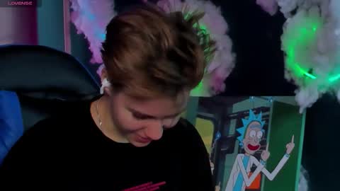 jean_wilsons online show from March 9, 11:14 am