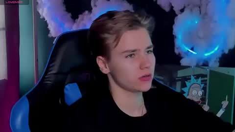 jean_wilsons online show from March 14, 11:04 am