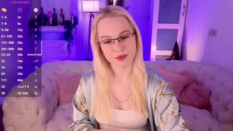 Snapshot of jeancoleex chatting on November 26, 9:16 pm Jean online show from November 26, 9:16 pm