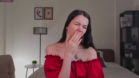 Lisa online show from April 12, 3:17 pm