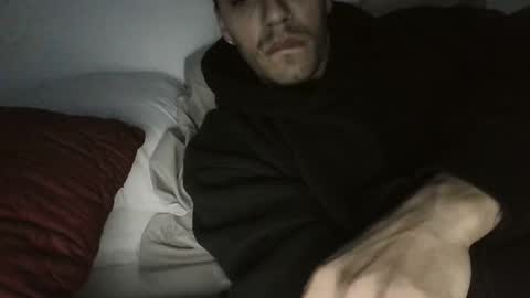 Snapshot of jeanpierbello7 chatting on December 3, 5:42 am jean pier bello Silva online show from December 3, 5:42 am