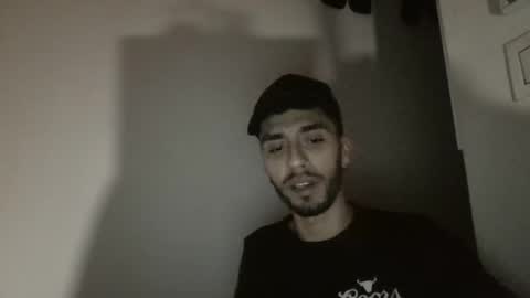 Snapshot of jeanpierbello7 chatting on December 22, 4:39 am jean pier bello Silva online show from December 22, 4:39 am