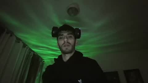 Snapshot of jeanpierbello7 chatting on January 24, 4:16 am jean pier bello Silva online show from January 24, 4:16 am