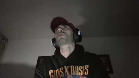 Snapshot of jeanpierbello7 chatting on January 28, 12:05 am jean pier bello Silva online show from January 28, 12:05 am