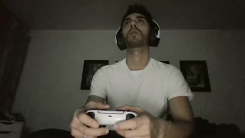 Snapshot of jeanpierbello7 chatting on February 1, 8:18 am jean pier bello Silva online show from February 1, 8:18 am