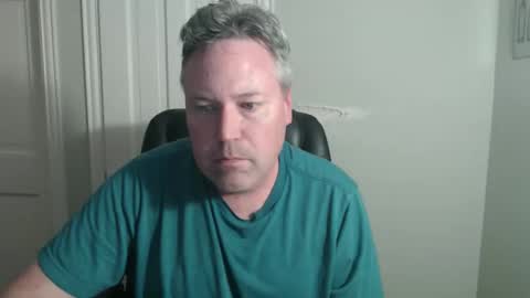 Snapshot of jeb5150 chatting on November 20, 4:01 am JE online show from November 20, 4:01 am