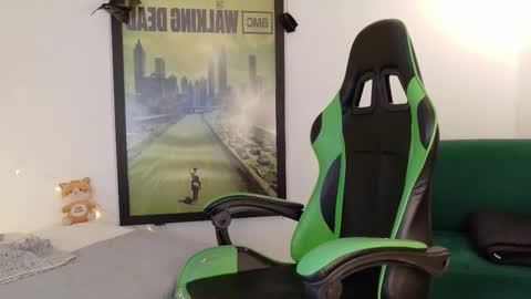 jebbins online show from March 24, 6:46 pm