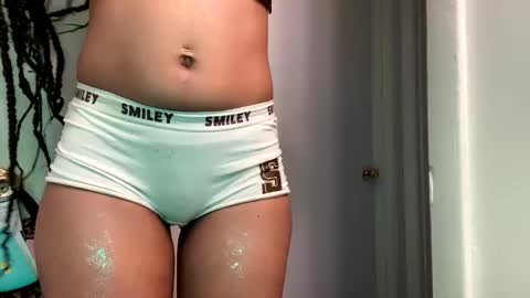 Snapshot of jeddahdolly chatting on January 25, 8:10 pm jeddahdolly online show from January 25, 8:10 pm