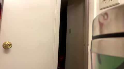 Snapshot of jeddahdolly chatting on February 4, 4:48 am jeddahdolly online show from February 4, 4:48 am