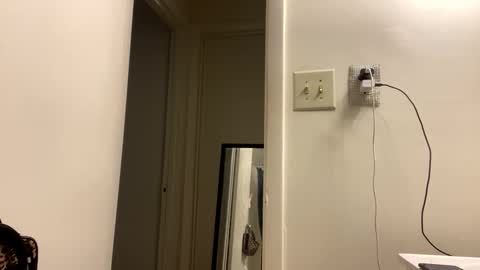 Snapshot of jeddahdolly chatting on February 15, 3:52 am jeddahdolly online show from February 15, 3:52 am