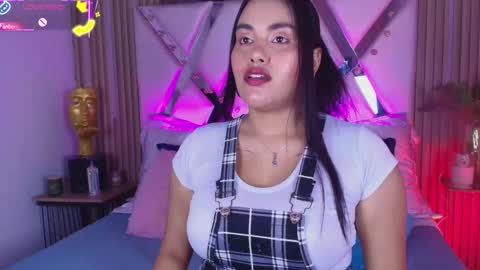 Jeen Taylor online show from October 16, 8:21 pm