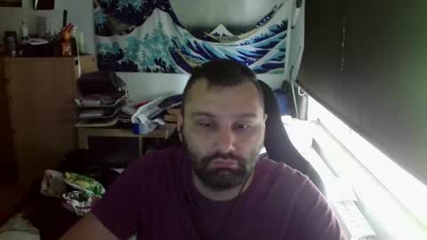 Snapshot of jeetzys chatting on June 7, 9:46 am you may know me lol online show from June 7, 9:46 am