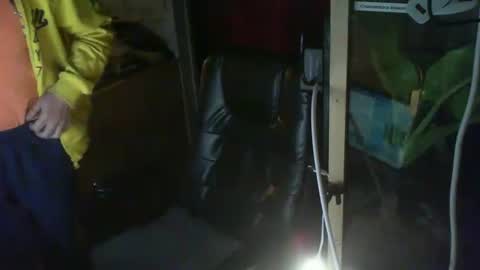 Snapshot of jef74700 chatting on December 25, 5:48 am Jrme online show from December 25, 5:48 am