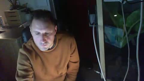 Snapshot of jef74700 chatting on December 26, 3:59 am Jrme online show from December 26, 3:59 am